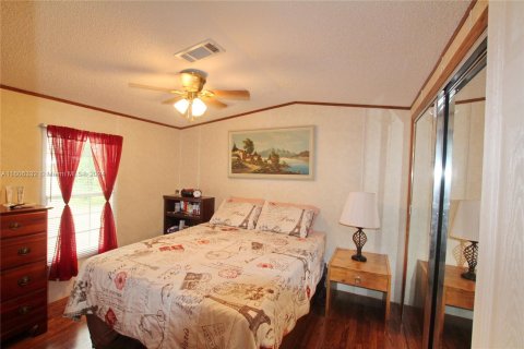 Casa en venta en Okeechobee, Florida, 2 dormitorios, 78.04 m2 № 1227169 - foto 19