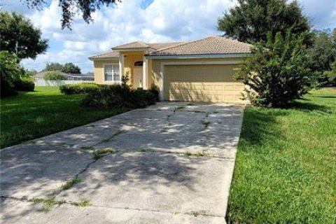 Villa ou maison à vendre à Kissimmee, Floride: 3 chambres, 126.72 m2 № 1370078 - photo 1