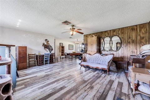 Villa ou maison à vendre à Kissimmee, Floride: 3 chambres, 243.78 m2 № 1243091 - photo 4