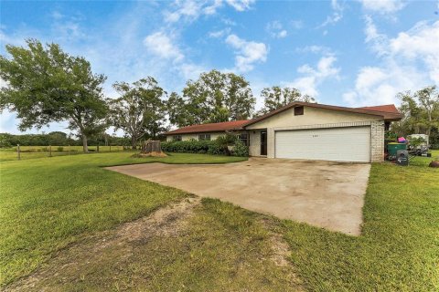 Villa ou maison à vendre à Kissimmee, Floride: 3 chambres, 243.78 m2 № 1243091 - photo 2