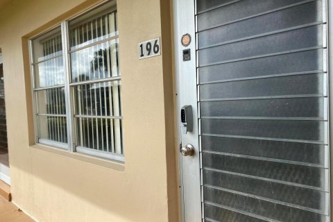 Copropriété à vendre à West Palm Beach, Floride: 2 chambres, 74.14 m2 № 1051366 - photo 20