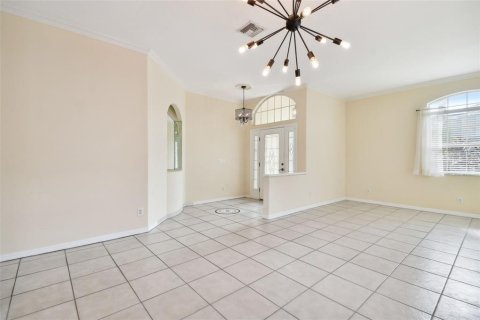 House in Wesley Chapel, Florida 4 bedrooms, 275.27 sq.m. № 1371805 - photo 9