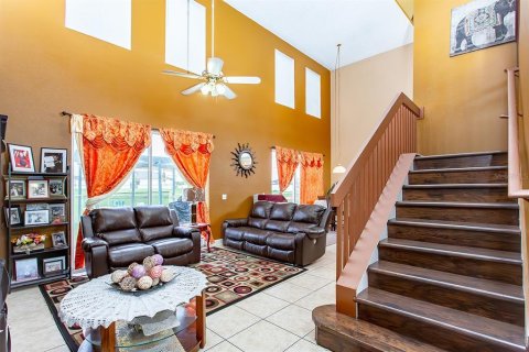 House in Kissimmee, Florida 5 bedrooms, 235.04 sq.m. № 1371883 - photo 23