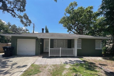 House in Orlando, Florida 2 bedrooms, 97.55 sq.m. № 1335627 - photo 27