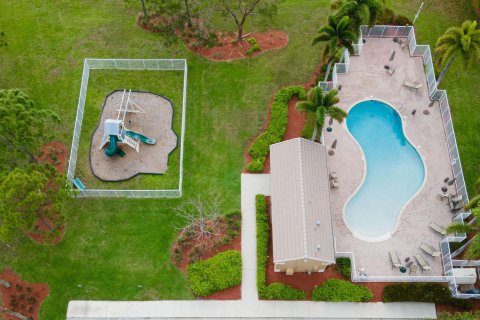 Casa en venta en Lake Worth, Florida, 6 dormitorios, 378.86 m2 № 1075606 - foto 3
