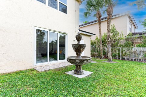Villa ou maison à vendre à Lake Worth, Floride: 6 chambres, 378.86 m2 № 1075606 - photo 12