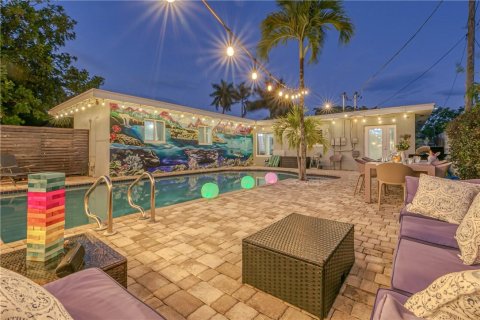 Casa en venta en Fort Lauderdale, Florida, 4 dormitorios, 256.97 m2 № 1070234 - foto 2