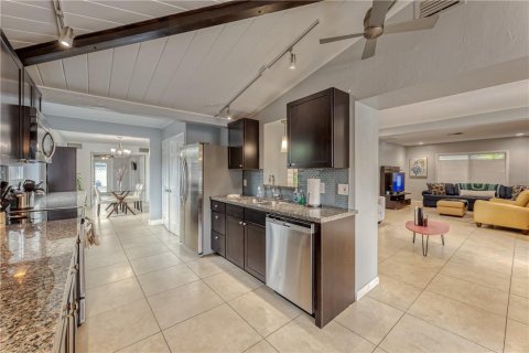 Villa ou maison à vendre à Fort Lauderdale, Floride: 4 chambres, 256.97 m2 № 1070234 - photo 24