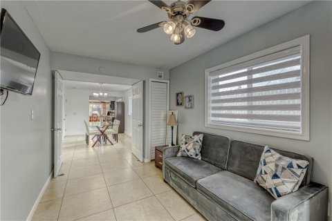 Villa ou maison à vendre à Fort Lauderdale, Floride: 4 chambres, 256.97 m2 № 1070234 - photo 25