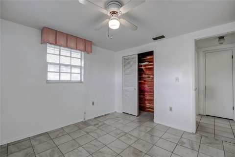 Condominio en venta en New Port Richey, Florida, 2 dormitorios, 100.33 m2 № 1342905 - foto 22