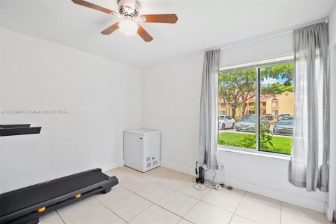 Copropriété à vendre à Coral Springs, Floride: 2 chambres, 96.99 m2 № 1293860 - photo 17