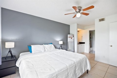 Copropriété à vendre à Coral Springs, Floride: 2 chambres, 96.99 m2 № 1293860 - photo 13