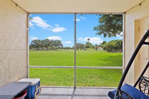 Copropriété à vendre à Coral Springs, Floride: 2 chambres, 96.99 m2 № 1293860 - photo 21