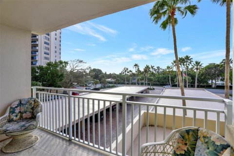 Condo in Lauderdale-by-the-Sea, Florida, 2 bedrooms  № 1072734 - photo 15
