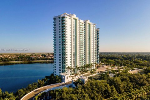 Condominio en venta en Sunrise, Florida, 3 dormitorios, 118.08 m2 № 1325362 - foto 4