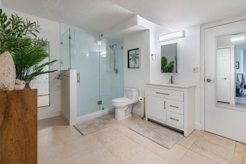 Copropriété à vendre à Aventura, Floride: 2 chambres, 121.98 m2 № 1331513 - photo 15