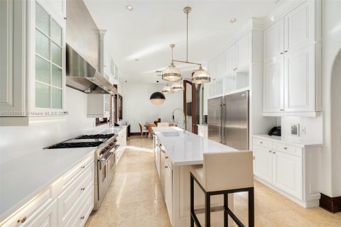 Casa en venta en Miami Beach, Florida, 7 dormitorios, 900.78 m2 № 1345994 - foto 19