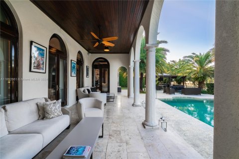 Villa ou maison à vendre à Miami Beach, Floride: 7 chambres, 900.78 m2 № 1345994 - photo 14