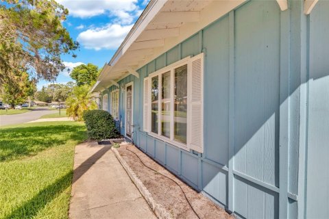 Duplex à vendre à New Smyrna Beach, Floride: 2 chambres, 123.19 m2 № 1276133 - photo 3