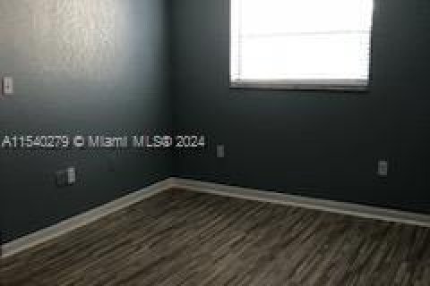 Купить кондоминиум в Майами, Флорида 1 спальня, 53.6м2, № 1040124 - фото 10