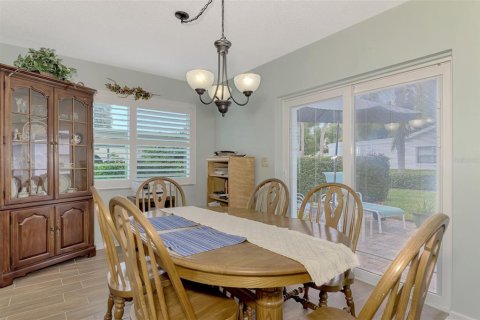 Condo in Venice, Florida, 2 bedrooms  № 1375138 - photo 19