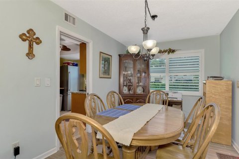 Condo in Venice, Florida, 2 bedrooms  № 1375138 - photo 18