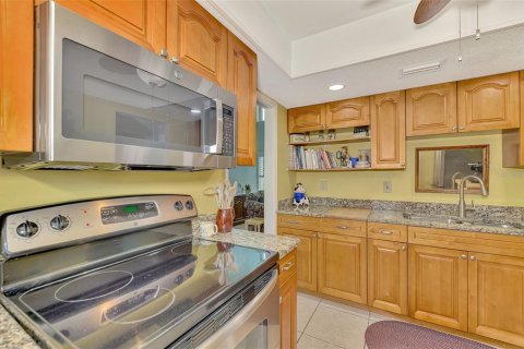 Copropriété à vendre à Venice, Floride: 2 chambres, 104.14 m2 № 1375138 - photo 25