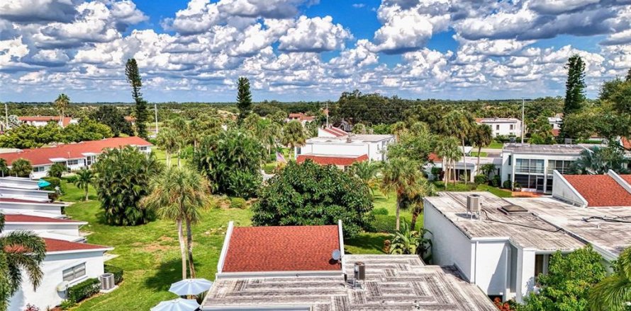 Condo in Venice, Florida, 2 bedrooms  № 1375138