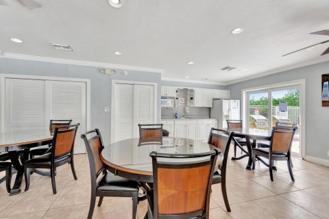 Copropriété à vendre à Pompano Beach, Floride: 2 chambres, 77.57 m2 № 1159969 - photo 4