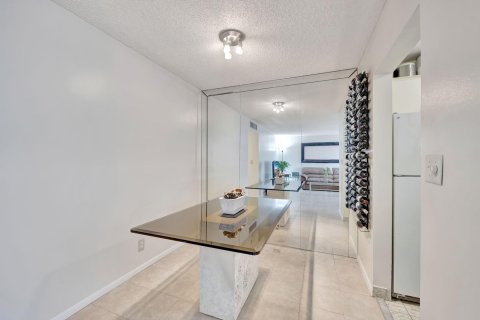 Copropriété à vendre à Pompano Beach, Floride: 2 chambres, 77.57 m2 № 1159969 - photo 19