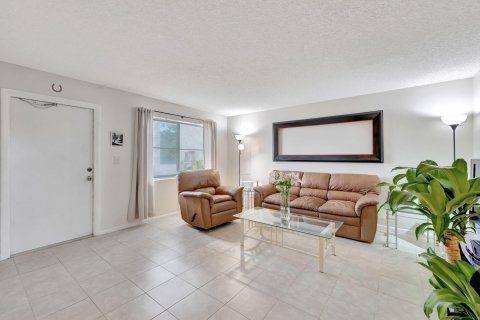 Copropriété à vendre à Pompano Beach, Floride: 2 chambres, 77.57 m2 № 1159969 - photo 22