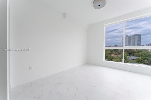 Copropriété à vendre à Hollywood, Floride: 2 chambres № 1076467 - photo 6