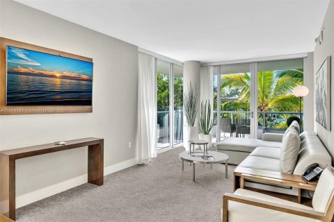 Condominio en venta en Bay Harbor Islands, Florida, 2 dormitorios, 119.19 m2 № 1065006 - foto 28