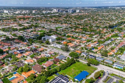 Villa ou maison à vendre à Miami, Floride: 5 chambres, 256.5 m2 № 1401589 - photo 29