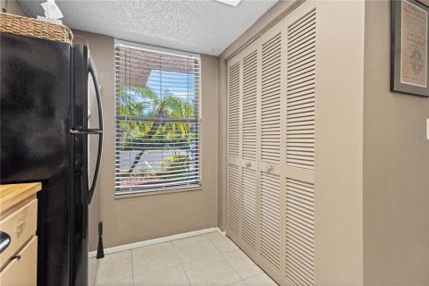 Copropriété à vendre à Punta Gorda, Floride: 2 chambres, 95.88 m2 № 1255629 - photo 12