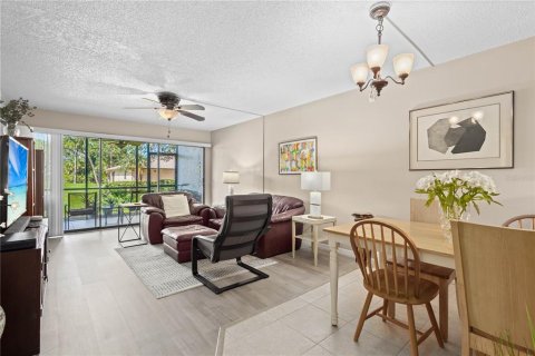 Copropriété à vendre à Punta Gorda, Floride: 2 chambres, 95.88 m2 № 1255629 - photo 4