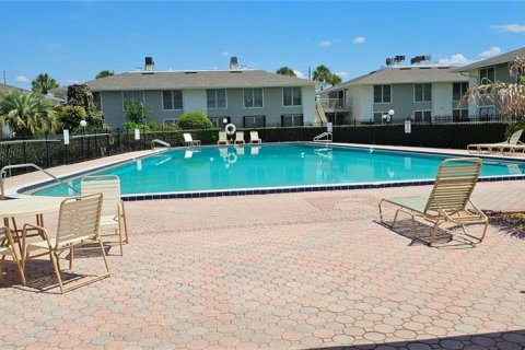 Copropriété à vendre à Orlando, Floride: 2 chambres, 88.44 m2 № 1255664 - photo 20