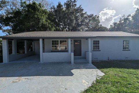 Casa en venta en Ocala, Florida, 4 dormitorios, 130.99 m2 № 1426568 - foto 1