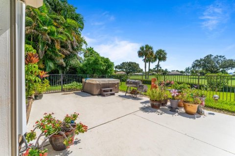 Villa ou maison à vendre à Stuart, Floride: 4 chambres, 263.47 m2 № 1054755 - photo 10