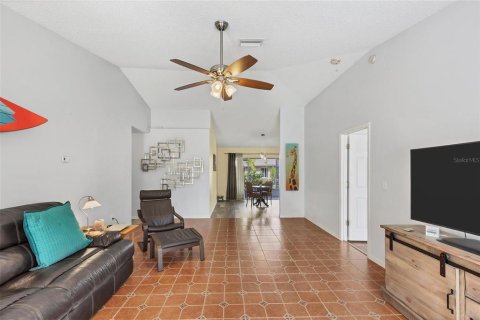 Casa en venta en Bradenton, Florida, 3 dormitorios, 163.32 m2 № 1350430 - foto 13