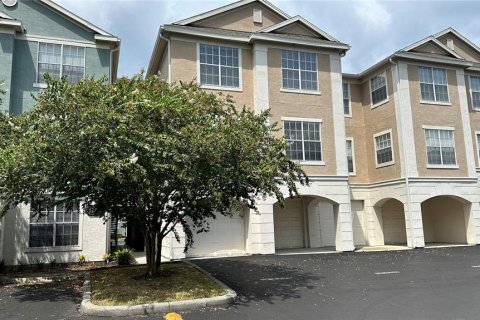 Copropriété à louer à Orlando, Floride: 3 chambres, 105.54 m2 № 1351250 - photo 1