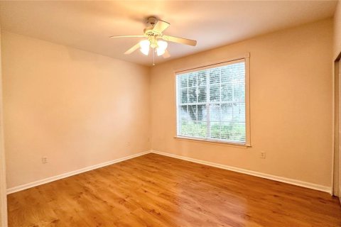 Condo in Orlando, Florida, 3 bedrooms  № 1351250 - photo 16