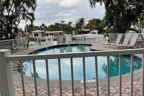 Condo in Fort Lauderdale, Florida, 1 bedroom  № 1019635 - photo 8