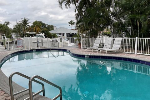 Condo in Fort Lauderdale, Florida, 1 bedroom  № 1019635 - photo 7