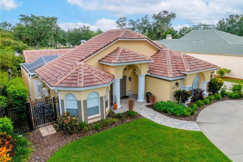 Villa ou maison à vendre à Tampa, Floride: 4 chambres, 225.57 m2 № 1393407 - photo 1