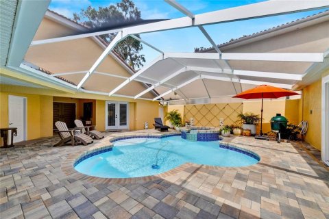 Casa en venta en Tampa, Florida, 4 dormitorios, 225.57 m2 № 1393407 - foto 14