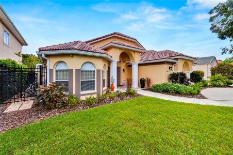 Casa en venta en Tampa, Florida, 4 dormitorios, 225.57 m2 № 1393407 - foto 9