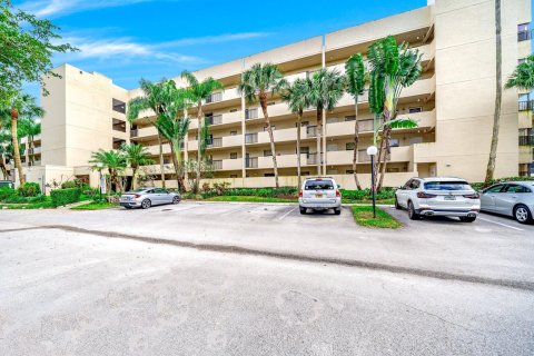 Condo in Coconut Creek, Florida, 2 bedrooms  № 1208713 - photo 26