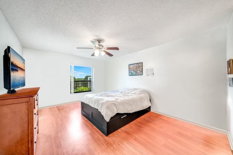 Condo in Coconut Creek, Florida, 2 bedrooms  № 1208713 - photo 7