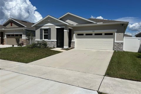 Villa ou maison à louer à Okahumpka, Floride: 3 chambres, 160.26 m2 № 1346872 - photo 3